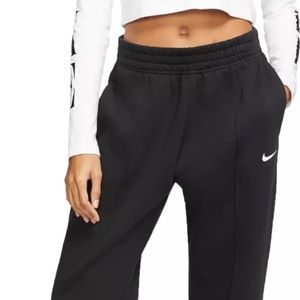 Nike Essential Sportswear Women's Fleece Sweatpants